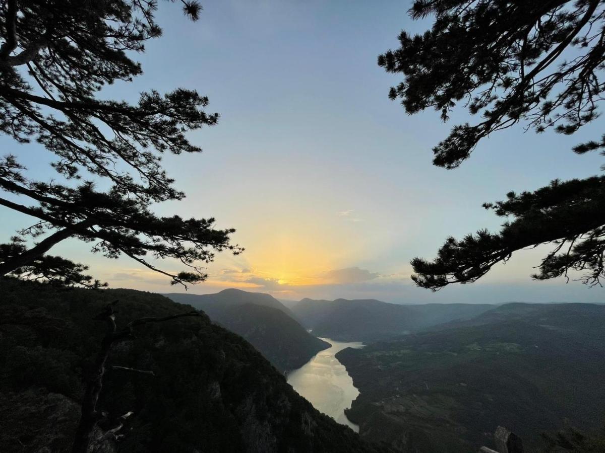 Tilia Cottage Banjska Stena Mitrovac Zewnętrze zdjęcie