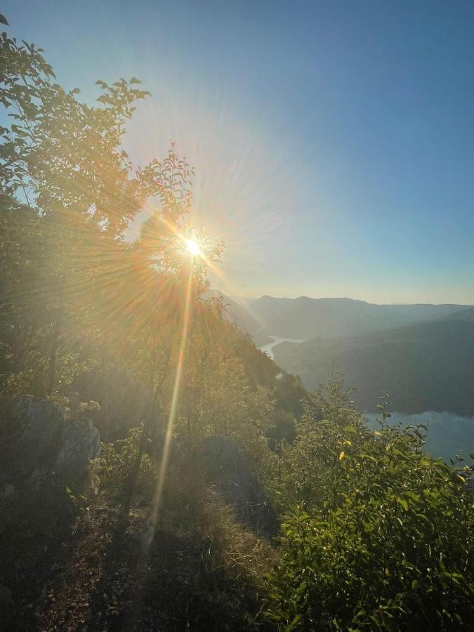Tilia Cottage Banjska Stena Mitrovac Zewnętrze zdjęcie